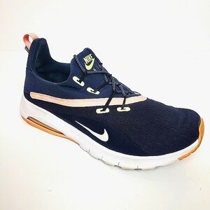 NIKE Air Max Motion Racer Running Shoes